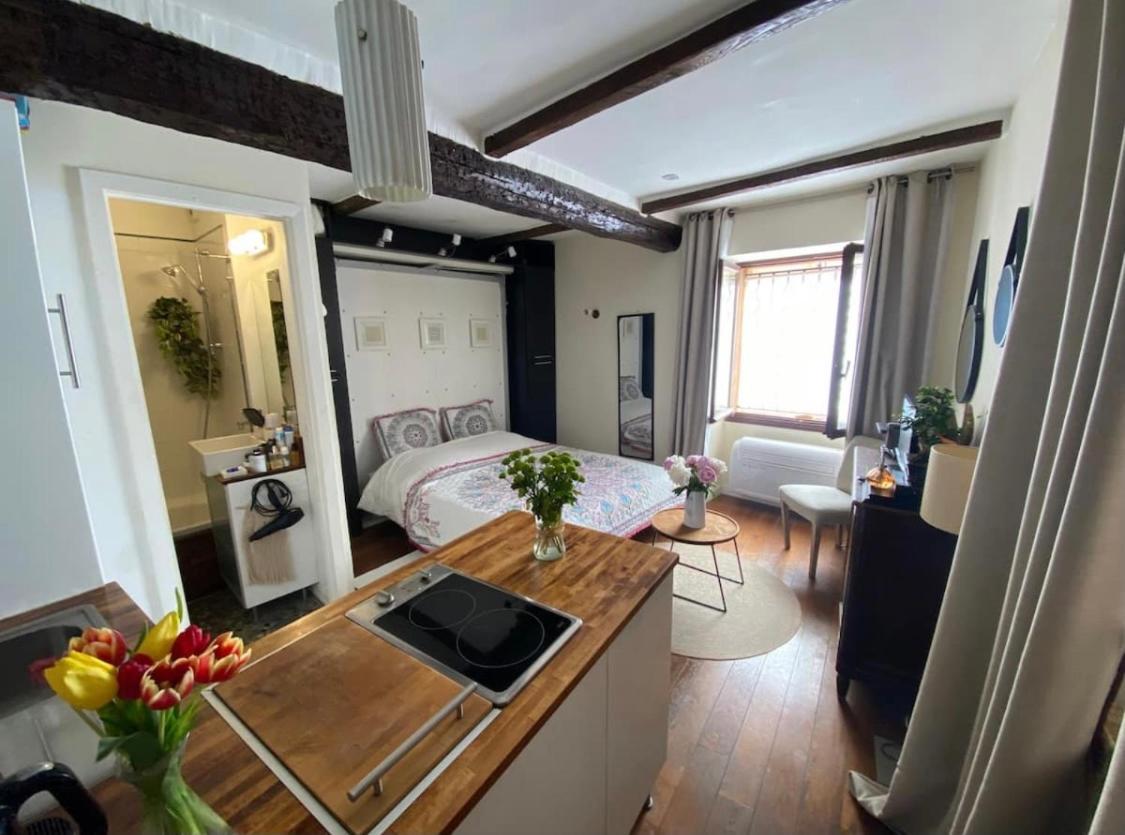Studio Au Coeur Du Vieil Antibes Exterior foto